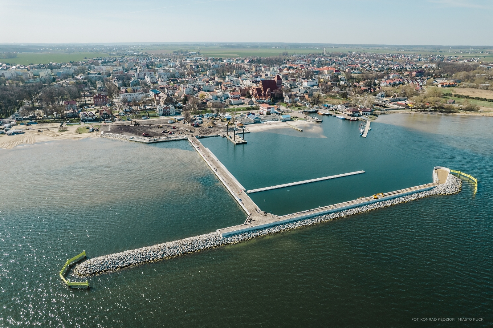 Widok Pucka i portu z lotu ptaka